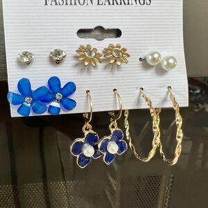 Fashion Jewelry Gold and Blue Earring Set